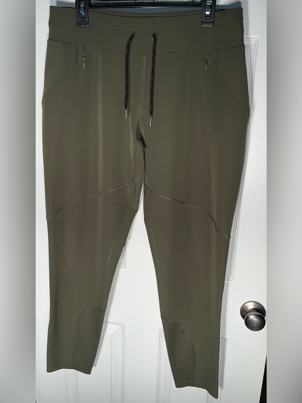 New Without Tags Columbia Women’s Bryce Canyon Hybrid Jogger Size Large L Green